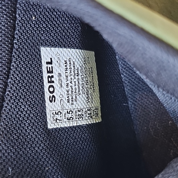 Sorel Out N About Booties - Picture 9 of 9